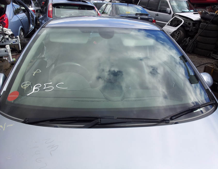 Vauxhall Corsa Design windscreen-trim